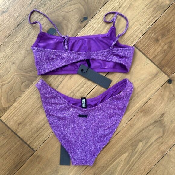 TRIANGL- MICA NORMAL VIOLET SPARKLE SET NO BAG NEW WITH TAGS 💜 - Picture 3 of 4